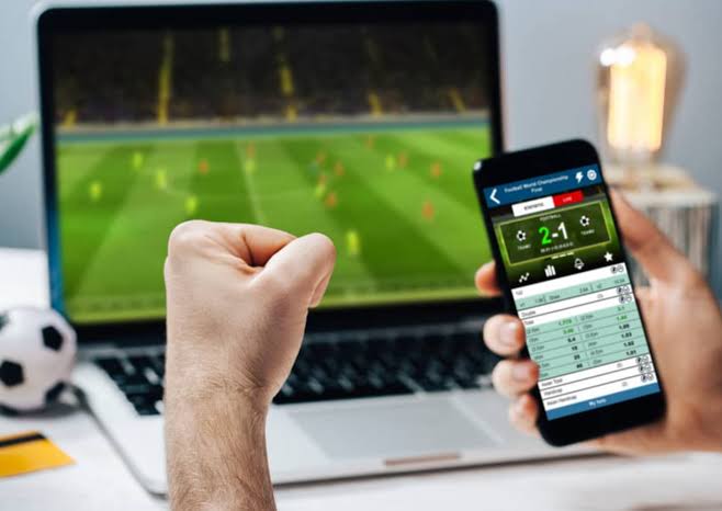 Bandar Bola: Essential Factors to Consider Before Choosing an Online Sportsbook